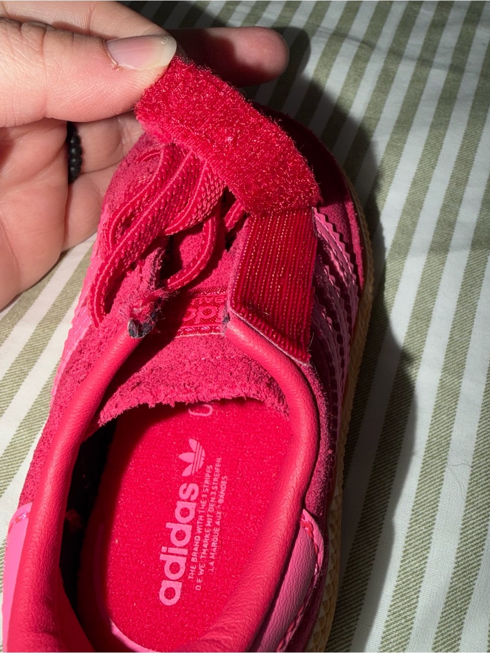 Adidas Toddler Girl Originals Handball Spezial Ruby Red/Lucid Pink Shoes Size 5 - Picture 8 of 8